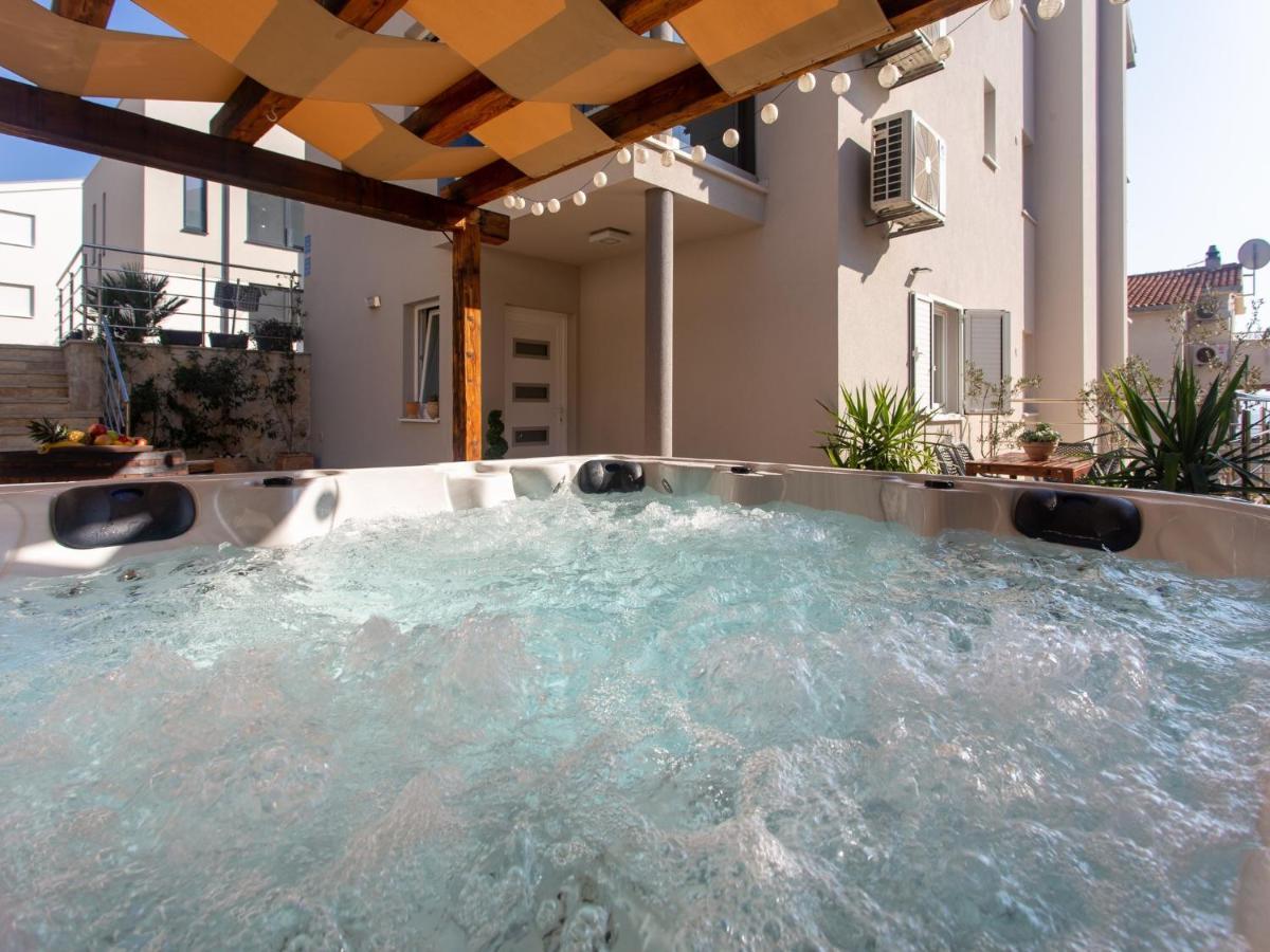 Apartments Aqua โตรกีร์ ภายนอก รูปภาพ