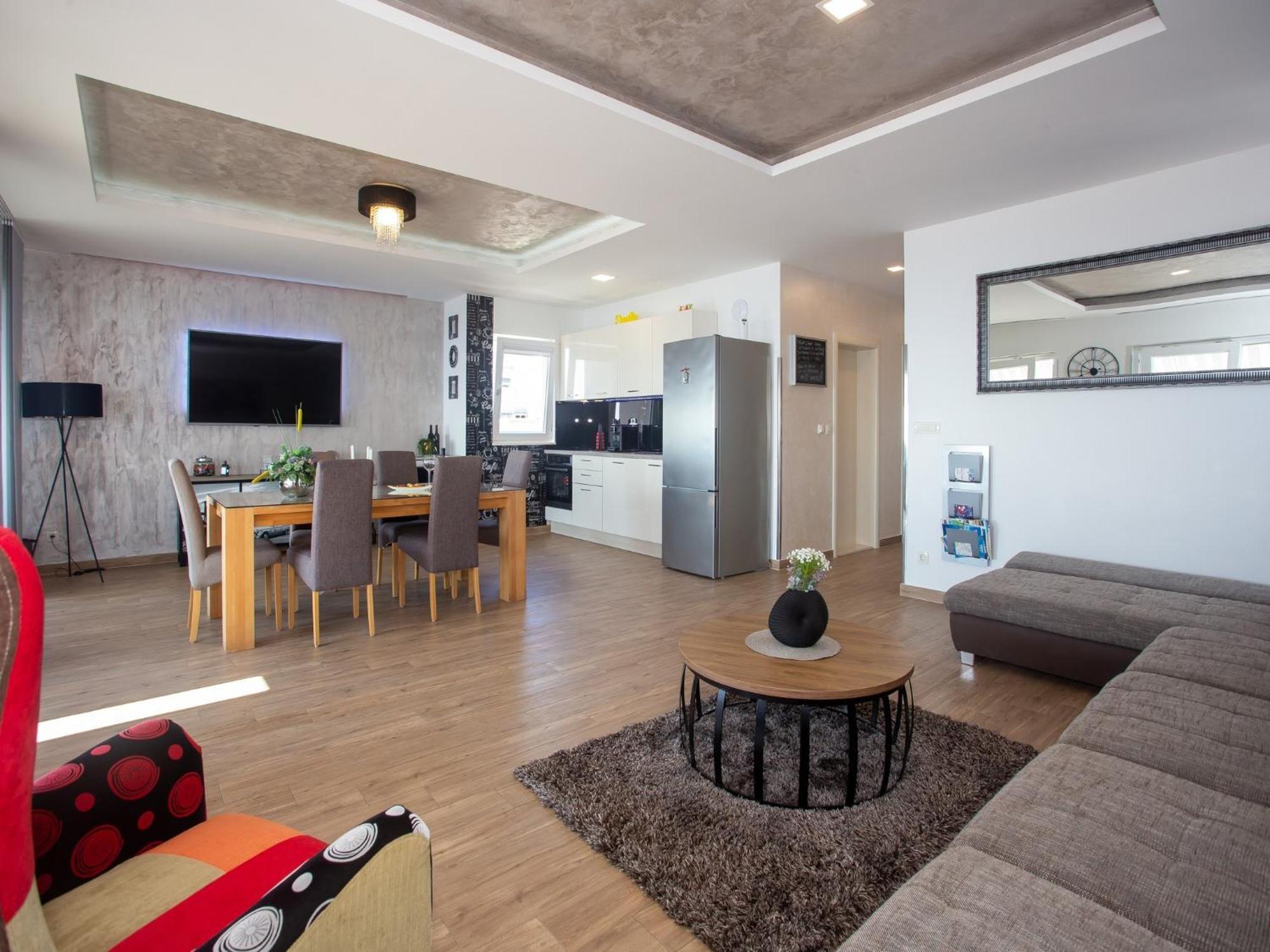 Apartments Aqua โตรกีร์ ห้อง รูปภาพ